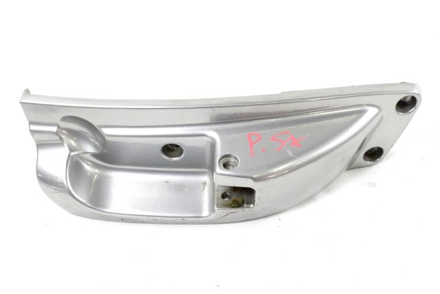 APRILIA SCARABEO 250 AP8154035 STAFFA PEDANA POSTERIORE DESTRA 06 - 11 REAR RIGHT FOOTREST HOLDER AP8136373