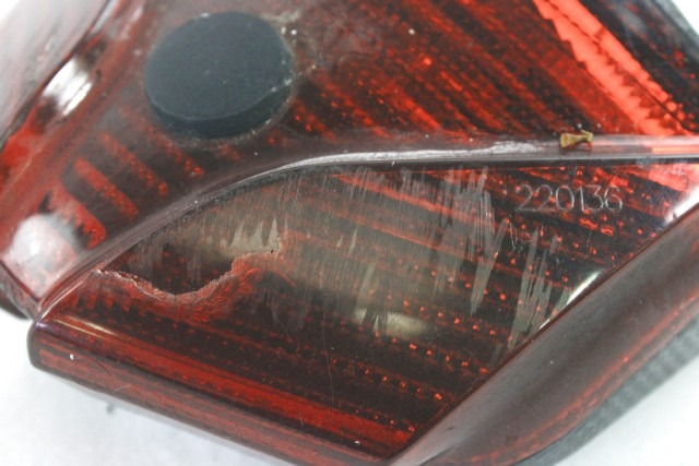 MV AGUSTA BRUTALE 910 S 8B0090369 FARO POSTERIORE 05 - 11 TAILLIGHT CON CREPA E GRAFFI 800093335