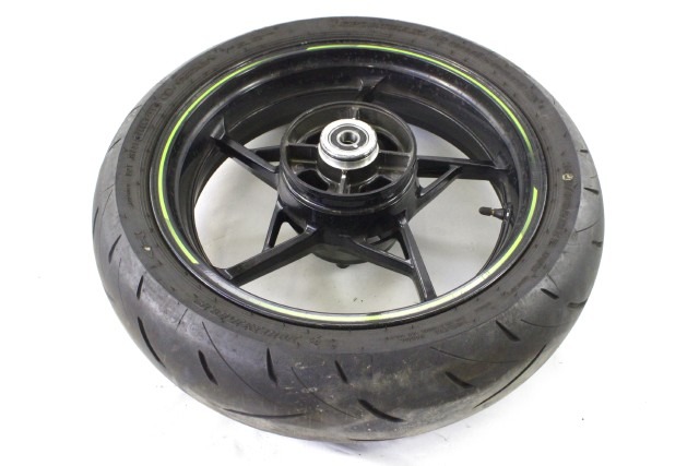 KAWASAKI Z 650 410730704QT CERCHIO RUOTA POSTERIORE 17X4.50 21 - 24 REAR WHEEL PICCOLO GRAFFIO PNEUMATICO OK