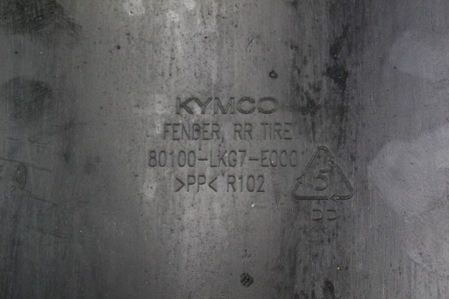 KYMCO K-XCT 300 80100LKG7E000 PARAFANGO POSTERIORE 12 - 17 REAR FENDER