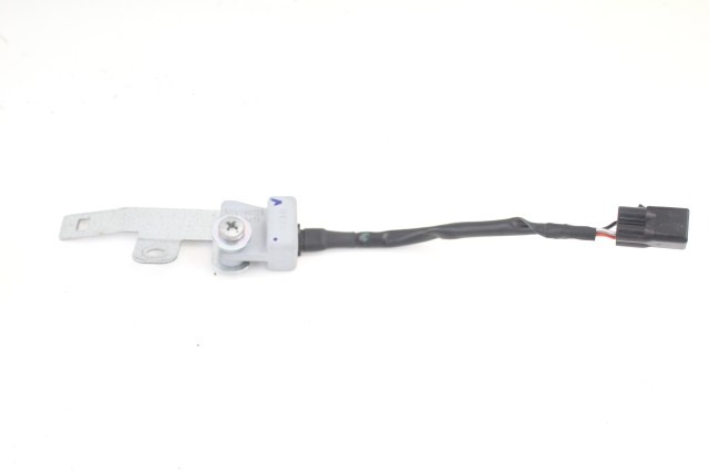 VESPA PRIMAVERA 125 2D000473 SENSORE DI CADUTA 21 - 24 ANGLE FALL SENSOR