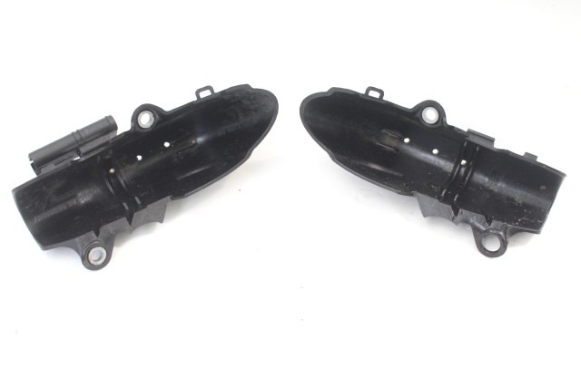 BMW R 1200 R 12137680896 12137680895 COVER BOBINE K27 05 - 10 COIL COVERS 12137676205 12137676206