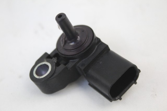 KAWASAKI Z 900 211760111 SENSORE PRESSIONE ARIA ZR900B 17 - 20 AIR PRESSURE SENSOR