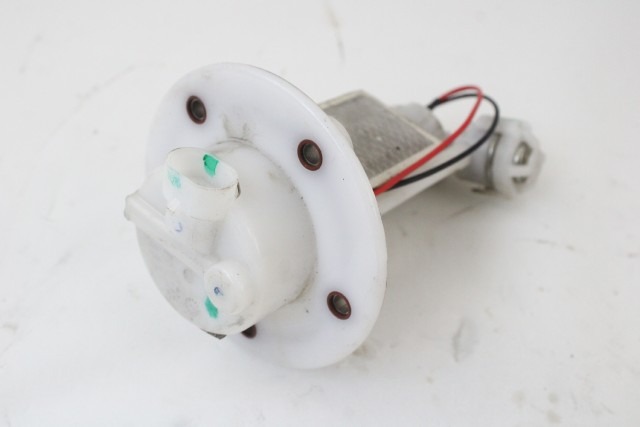 BENELLI BN 125 50400T970000 POMPA BENZINA 21 - 24 FUEL PUMP