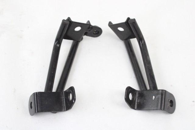 BENELLI BN 125 03330L290001 03320L290000 SUPPORTI RADIATORE 21 - 24 OIL COOLER BRACKETS