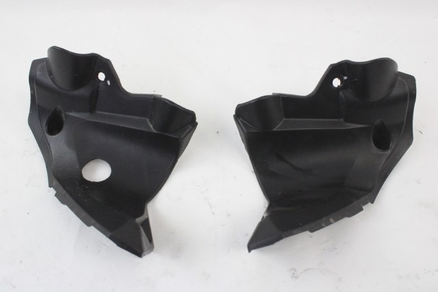 BENELLI BN 125 65108L290000 65116L290000 COVER LATERALI PARAFANGO ANTERIORI 21 - 24 FRONT FENDERS COVERS