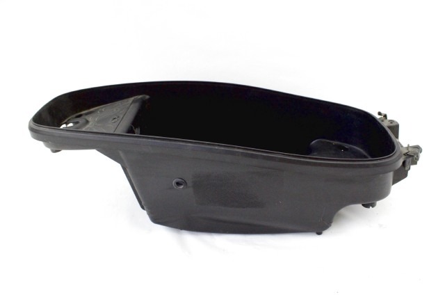 KYMCO PEOPLE ONE 125 81250ALD9B000 VASCA SOTTOSELLA PORTACASCO 15 - 20 HELMET COMPARTMENT