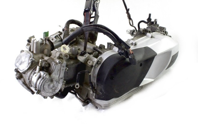 PIAGGIO MEDLEY 125 MA01M MOTORE KM 39.000 16 - 19 ENGINE