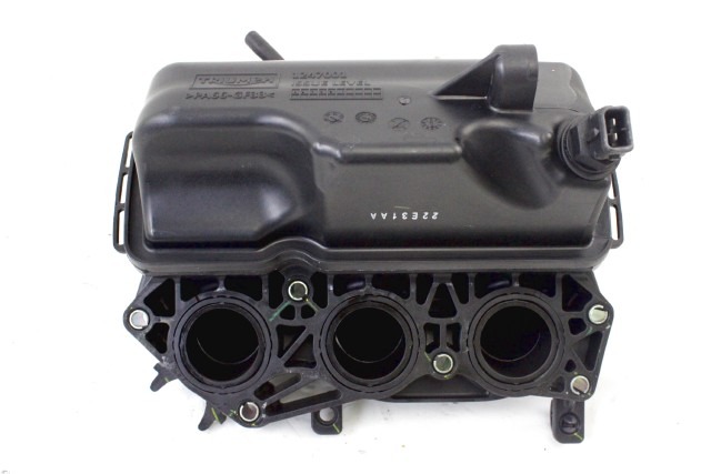 TRIUMPH TRIDENT 660 T1247001 COLLETTORE ASPIRAZIONE CORPO FARFALLTO 21 - 24 INTAKE MANIFOLD