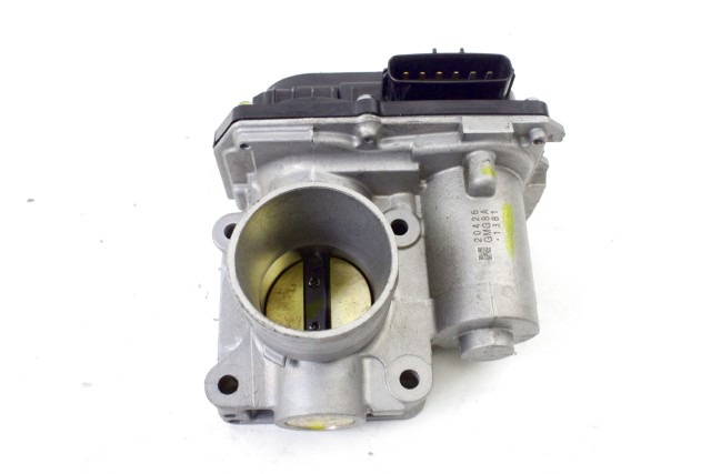 TRIUMPH TRIDENT 660 T1243320 CORPO FARFALLATO 21 - 24 THROTTLE BODY