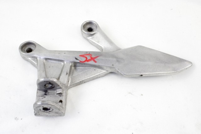 HONDA CB 500 HORNET 50700MJWJ00 STAFFA PEDANA ANTERIORE SINISTRA PC71 (2024) FRONT LEFT FOOTREST HOLDER