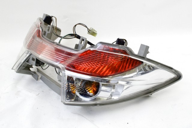 SUZUKI BURGMAN AN 400 3571005H00 FARO POSTERIORE 08 - 13 TAILLIGHT ATTACCO DANNEGGIATO