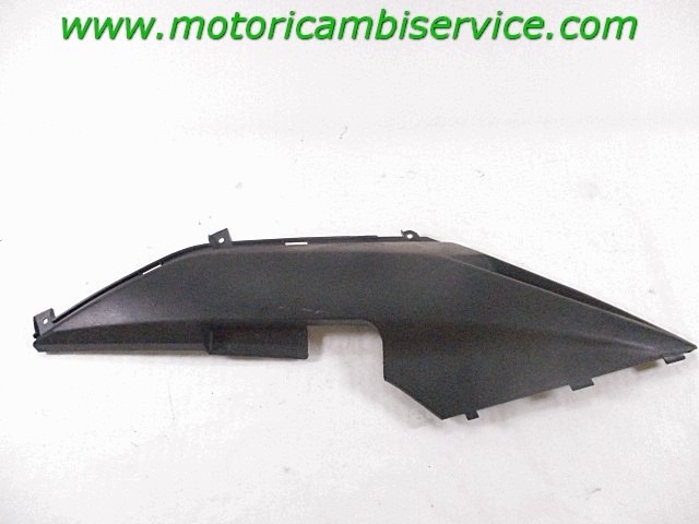 CARENAGE LATERALE OEM N. 83510LKF5E00HUP PI?CES DE  D'OCCASION  MOTO KYMCO XCITING 400 I (2012 -2017) D?PLACEMENT 400 cc ANN?E DE CONSTRUCTION  2014