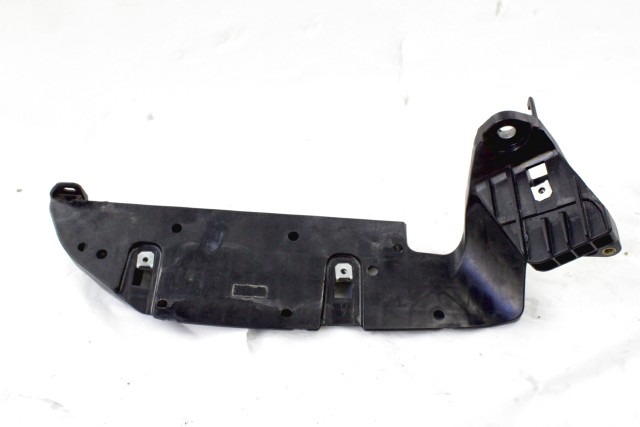 BMW C 400 X 46638566930 SUPPORTO PEDANA DESTRA K09 18 - 24 RIGHT FOOTBOARD BRACKET ATTACCO DANNEGGIATO