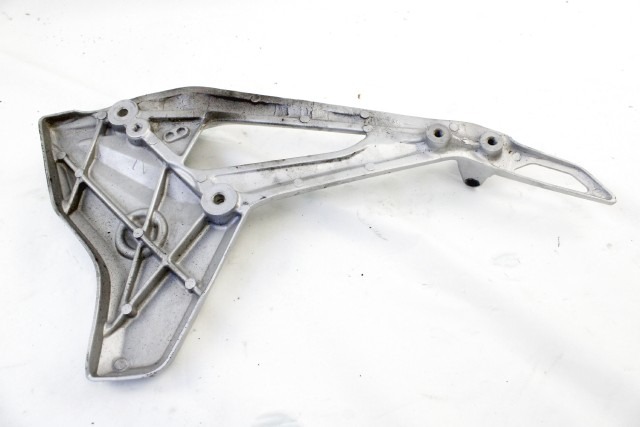 HONDA NC 750 X 50750MGSD30ZA STAFFA PEDANE SINISTRA RC90 18 - 20 LEFT FOOTRESTS BRACKET