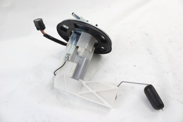 HONDA NC 750 X 16700MKAD83 POMPA BENZINA RC90 18 - 20 FUEL PUMP 16700MKAD81 16700MKAD82 