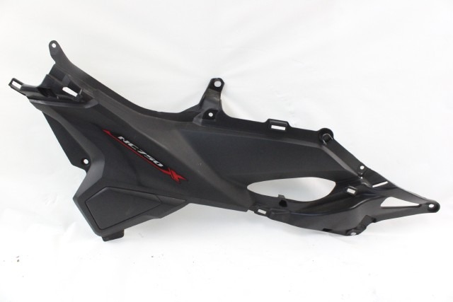 HONDA NC 750 X 83601MKAD800 COVER LATERALE DESTRA RC90 18 - 20 RIGHT SIDE COVER ATTACCO DANNEGGIATO