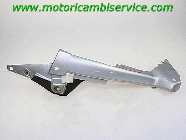 FAIRING LAT?RAL / ATTACHEMENT OEM N. 52537661178 PI?CES DE  D'OCCASION  MOTO BMW R22 R850 RT / R 1150 RT / R 1150 RS ( 2000 - 2006 )   D?PLACEMENT 1150 cc ANN?E DE CONSTRUCTION  2003