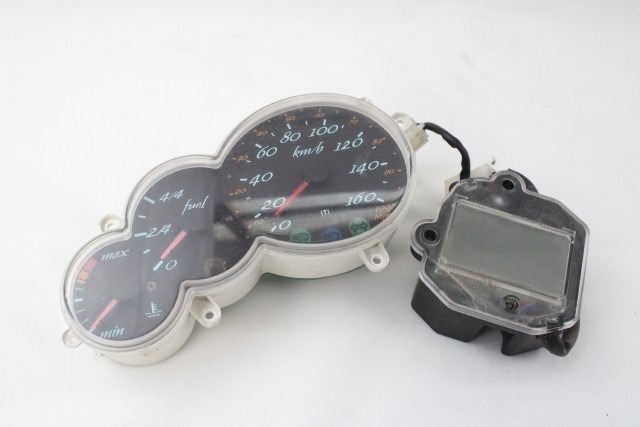 MALAGUTI MADISON 250 S STRUMENTAZIONE CONTACHILOMETRI 99 - 02 SPEEDOMETER