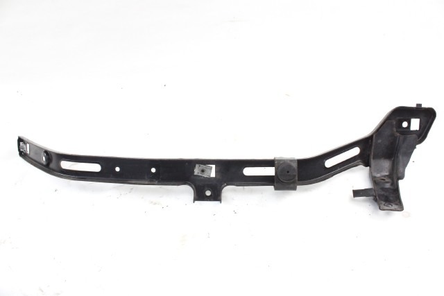 PIAGGIO X9 180 AMALFI CM0102034 SUPPORTO PEDANA SINISTRA 00 - 02 LEFT FOOTBOARD BRACKET