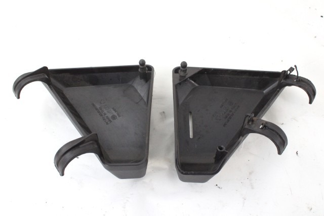 KTM 1290 SUPER DUKE R 61303091000 61303092000 COVER LATERALI POGGIA GINOCCHIO 17 - 18 KNEE PADS