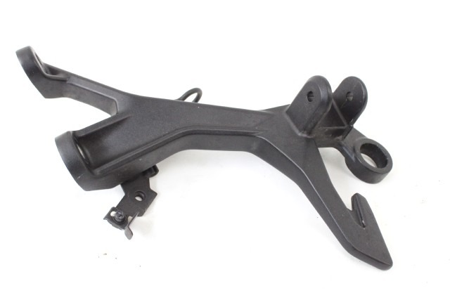 KAWASAKI NINJA 500 SE 350631410 STAFFA PEDANA POSTERIORE DESTRA EX500G 24 - 25 REAR RIGHT FOOTREST HOLDER