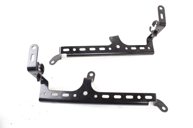 KAWASAKI NINJA 500 SE 110581182 110581183 SUPPORTI CARENATURA ANTERIORE EX500G 24 - 25 FRONT FAIRING BRACKETS