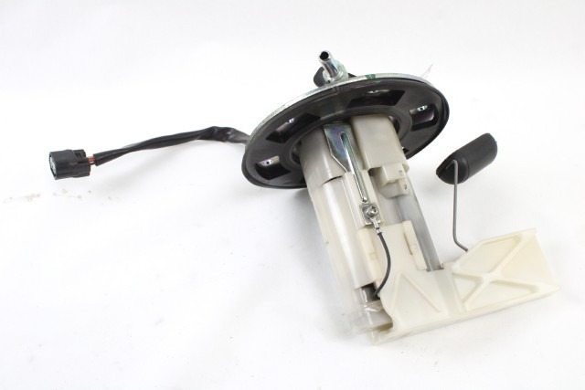 HONDA NC 700 X 16700MGSD33 POMPA BENZINA RC63 12 - 13 FUEL PUMP