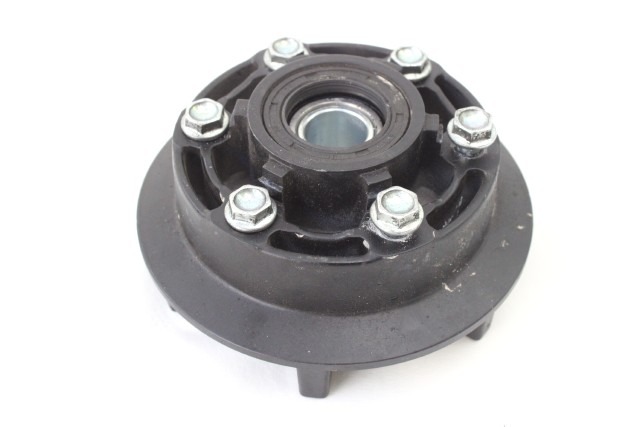 SWM SM 125 R 10000665 MOZZO RUOTA POSTERIORE 22 - 24 REAR WHEEL HUB