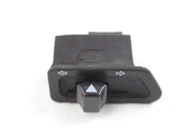 PEUGEOT TWEET 125 PULSANTE INTERRUTTORE FRECCE 21 - 25 FLASHER SWITCH