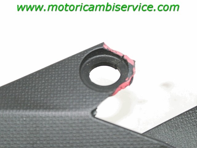 FAIRING LAT?RAL / ATTACHEMENT OEM N. 55028041218T  PI?CES DE  D'OCCASION  MOTO KAWASAKI VERSYS 1000 (2015 - 2016) D?PLACEMENT 1000 cc ANN?E DE CONSTRUCTION  2016