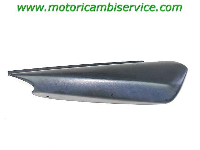 FAIRING LAT?RAL / ATTACHEMENT OEM N. 0022803  PI?CES DE  D'OCCASION  MOTO DUCATI MONSTER 620 (2003 - 2006) D?PLACEMENT 620 cc ANN?E DE CONSTRUCTION  2004